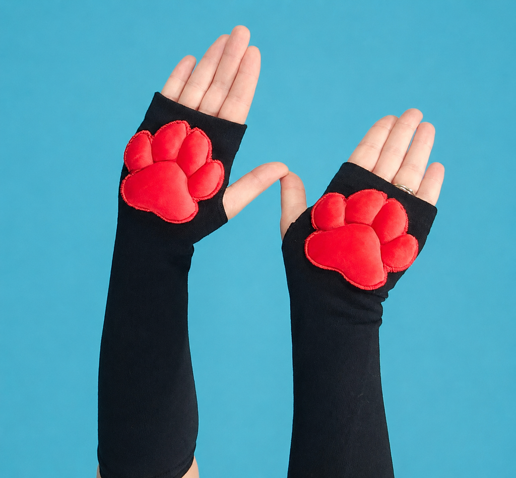 Red Mochi Stuffed Cat Puffy Pawpad Bean on Black Fingerless Gloves