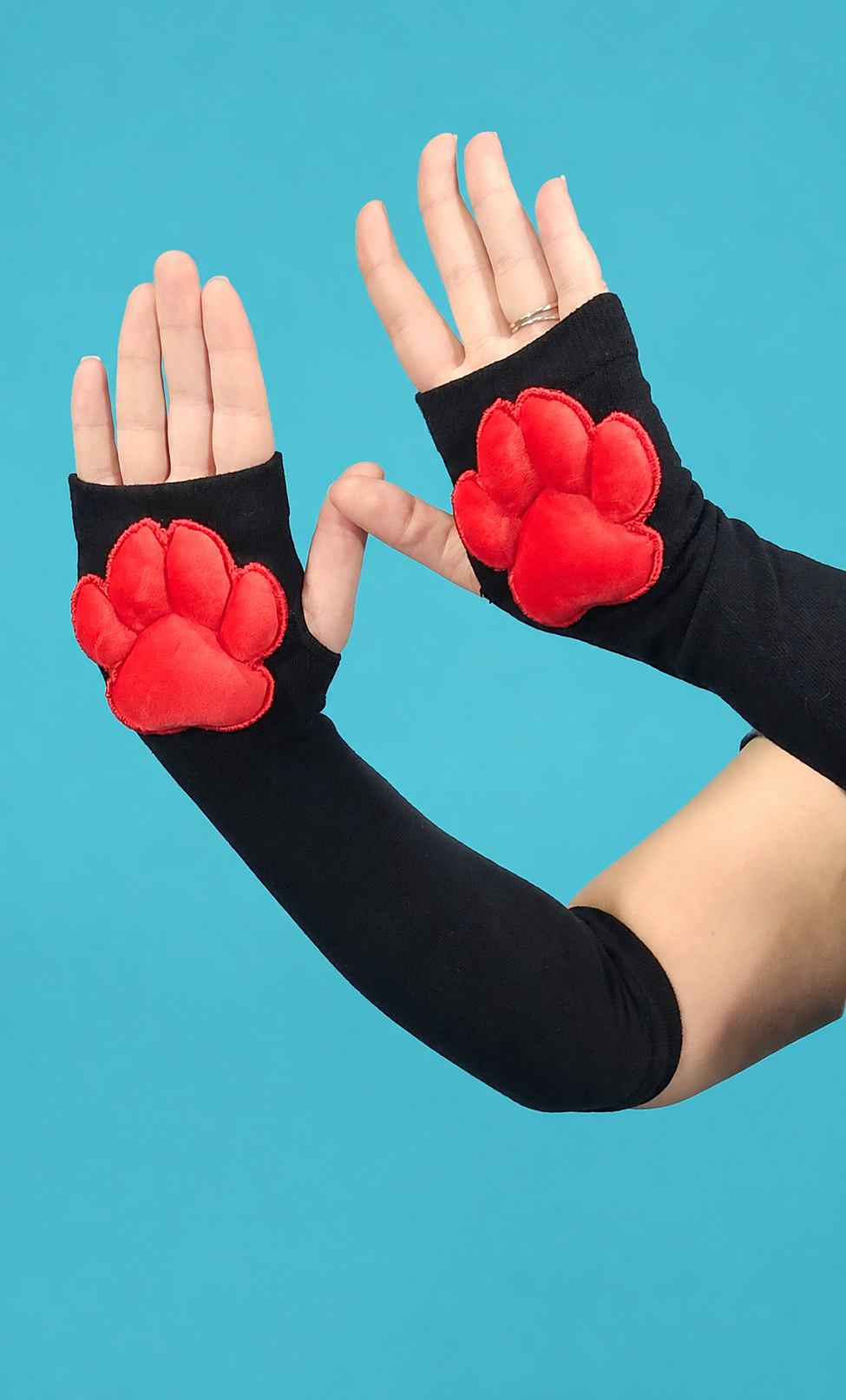 Red Mochi Stuffed Cat Puffy Pawpad Bean on Black Fingerless Gloves